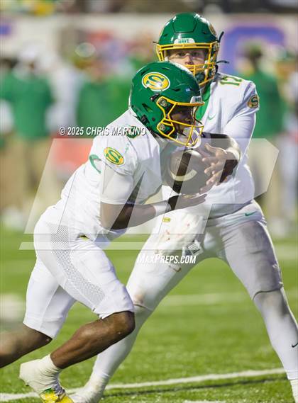 Thumbnail 3 in Summerville vs. Dutch Fork (SCHSL 5A Division 1 Final) photogallery.