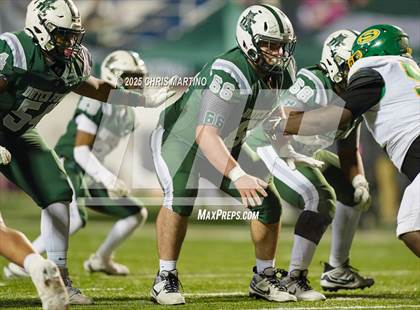 Thumbnail 1 in Summerville vs. Dutch Fork (SCHSL 5A Division 1 Final) photogallery.