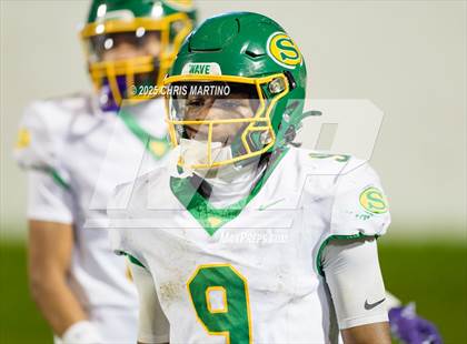 Thumbnail 2 in Summerville vs. Dutch Fork (SCHSL 5A Division 1 Final) photogallery.