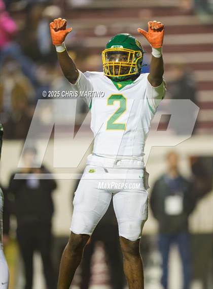 Thumbnail 2 in Summerville vs. Dutch Fork (SCHSL 5A Division 1 Final) photogallery.