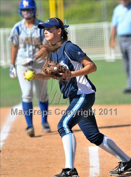 Thumbnail 2 in La Mirada vs. Camarillo (CIF SS D2 Final) photogallery.