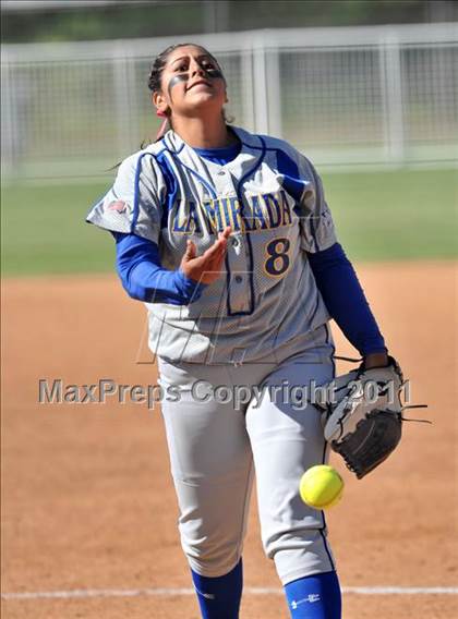 Thumbnail 3 in La Mirada vs. Camarillo (CIF SS D2 Final) photogallery.