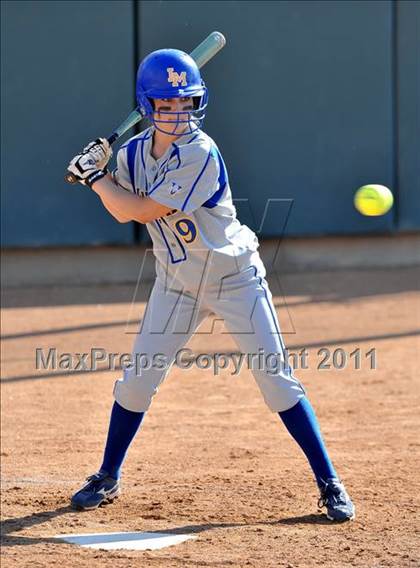 Thumbnail 1 in La Mirada vs. Camarillo (CIF SS D2 Final) photogallery.