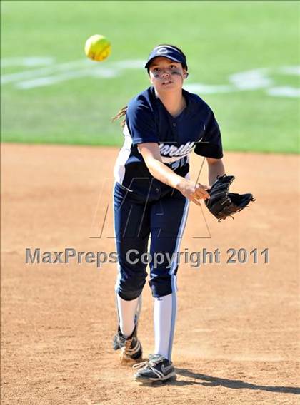 Thumbnail 2 in La Mirada vs. Camarillo (CIF SS D2 Final) photogallery.