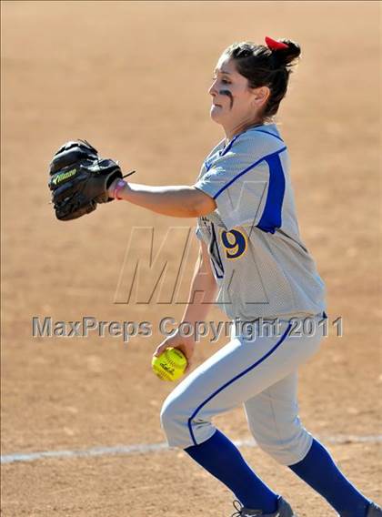 Thumbnail 1 in La Mirada vs. Camarillo (CIF SS D2 Final) photogallery.