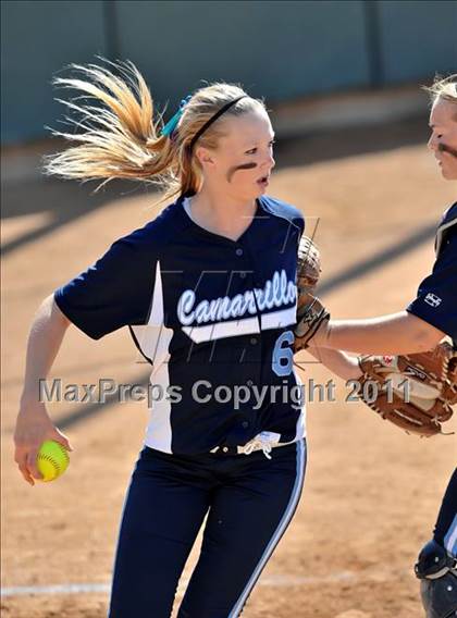 Thumbnail 1 in La Mirada vs. Camarillo (CIF SS D2 Final) photogallery.