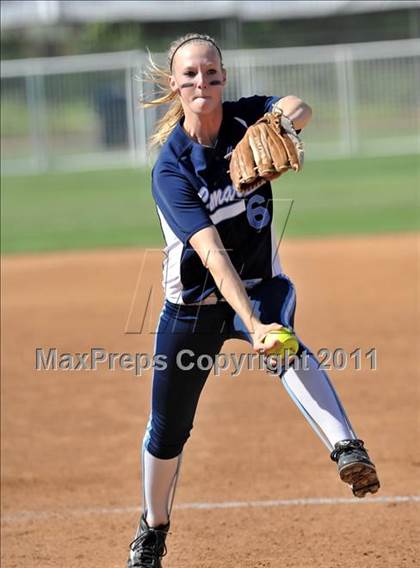 Thumbnail 3 in La Mirada vs. Camarillo (CIF SS D2 Final) photogallery.