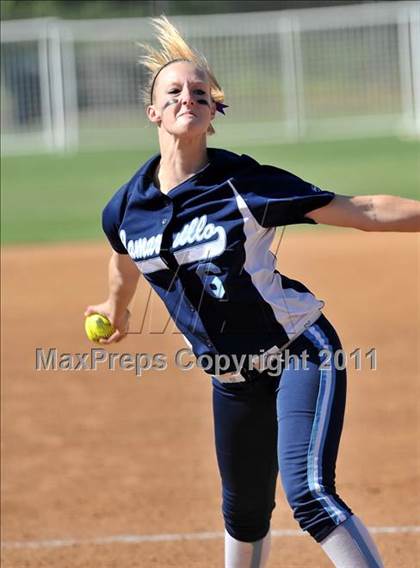Thumbnail 3 in La Mirada vs. Camarillo (CIF SS D2 Final) photogallery.