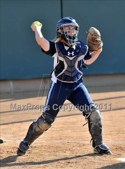 Thumbnail 3 in La Mirada vs. Camarillo (CIF SS D2 Final) photogallery.