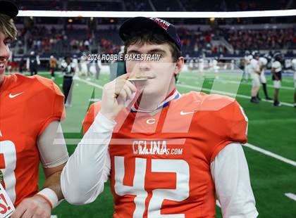 Thumbnail 2 in Celina vs. Kilgore (UIL 4A Division I Football Final Medal Ceremony) photogallery.