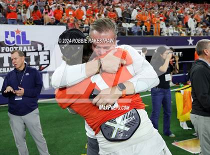 Thumbnail 1 in Celina vs. Kilgore (UIL 4A Division I Football Final Medal Ceremony) photogallery.