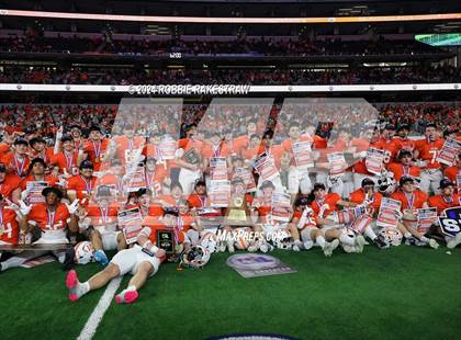 Thumbnail 2 in Celina vs. Kilgore (UIL 4A Division I Football Final Medal Ceremony) photogallery.