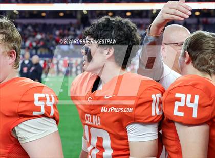 Thumbnail 1 in Celina vs. Kilgore (UIL 4A Division I Football Final Medal Ceremony) photogallery.