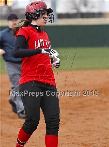Thumbnail 1 in Burleson vs. Keller photogallery.