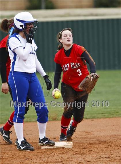 Thumbnail 2 in Burleson vs. Keller photogallery.