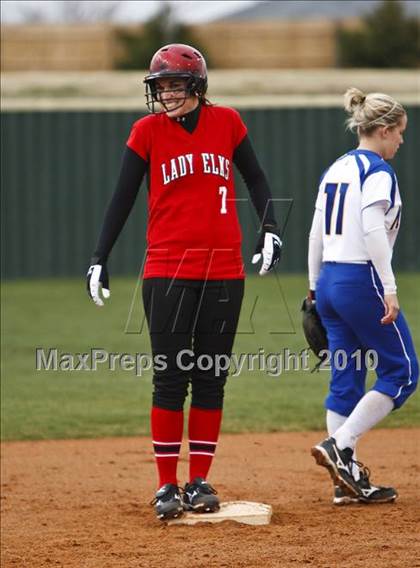 Thumbnail 1 in Burleson vs. Keller photogallery.