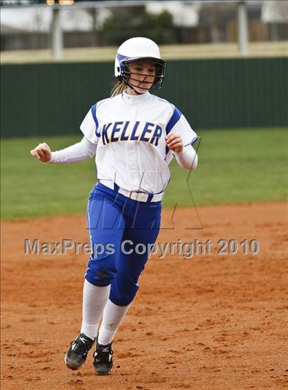 Thumbnail 3 in Burleson vs. Keller photogallery.