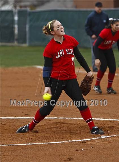 Thumbnail 3 in Burleson vs. Keller photogallery.