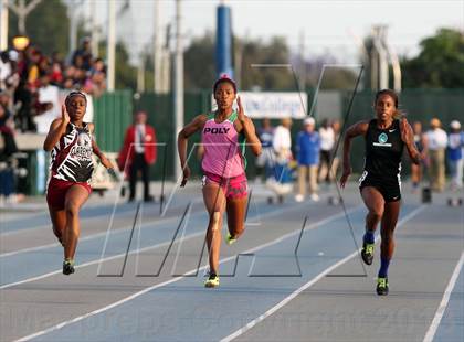 Thumbnail 2 in CIF SS Masters Track and Field (Girls Running Events) photogallery.