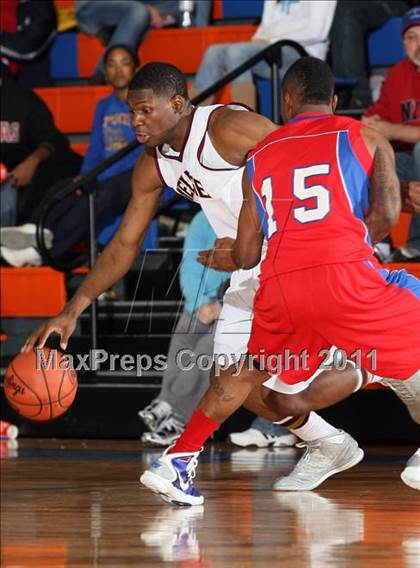 Thumbnail 2 in Christian County vs. Melrose (Marshall County Hoopfest) photogallery.