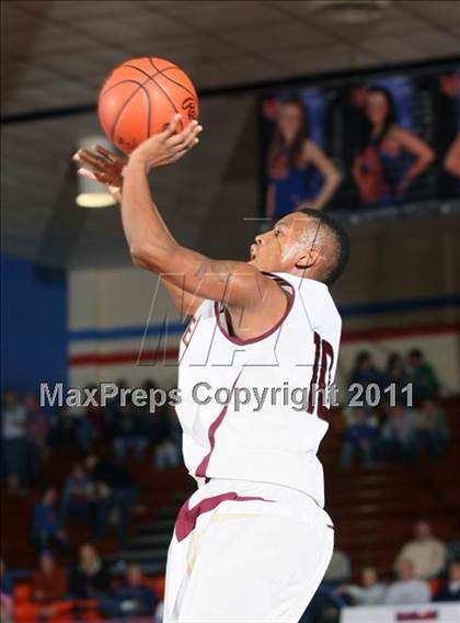 Thumbnail 2 in Christian County vs. Melrose (Marshall County Hoopfest) photogallery.