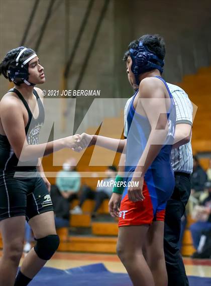 Thumbnail 3 in Foothill @ East Bakersfield photogallery.