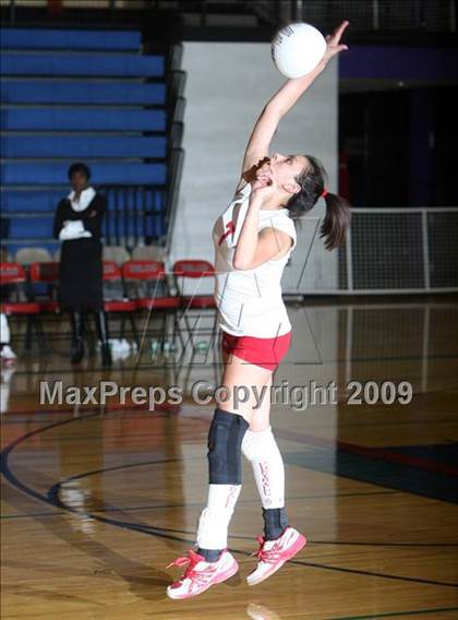 Thumbnail 1 in Hutto vs Travis (4A Region IV, Bi-District) photogallery.