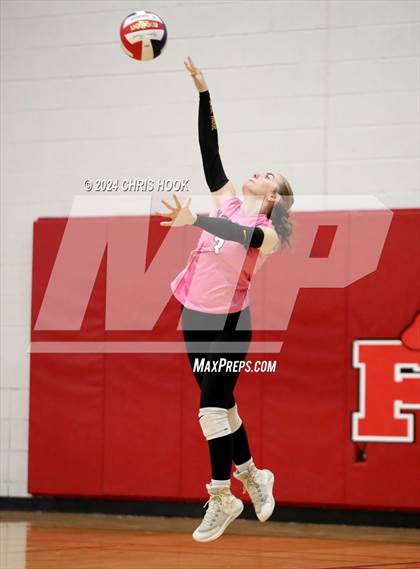 Thumbnail 3 in Blue Ridge vs San Tan Foothills (The Florence VB Invitational) photogallery.