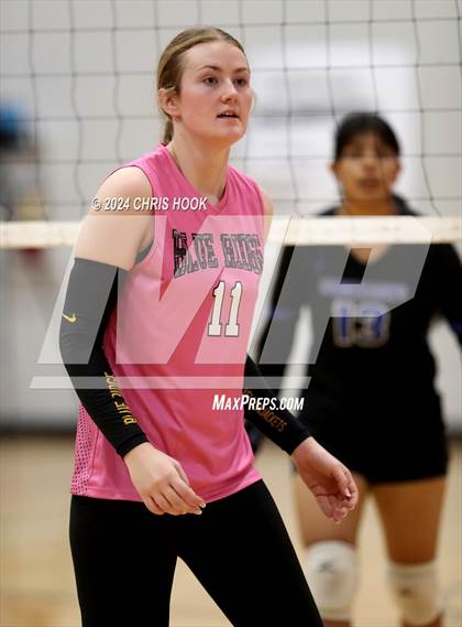 Thumbnail 2 in Blue Ridge vs San Tan Foothills (The Florence VB Invitational) photogallery.