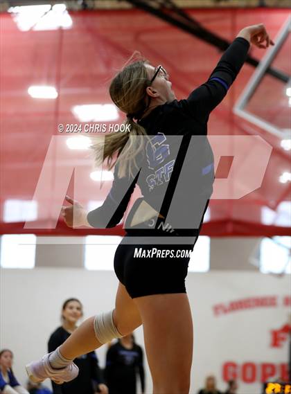 Thumbnail 2 in Blue Ridge vs San Tan Foothills (The Florence VB Invitational) photogallery.