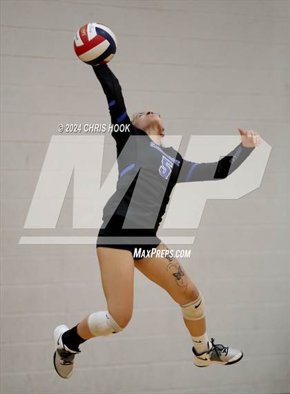 Thumbnail 2 in Blue Ridge vs San Tan Foothills (The Florence VB Invitational) photogallery.