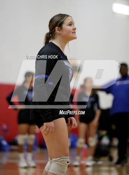 Thumbnail 2 in Blue Ridge vs San Tan Foothills (The Florence VB Invitational) photogallery.
