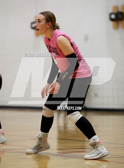 Thumbnail 2 in Blue Ridge vs San Tan Foothills (The Florence VB Invitational) photogallery.