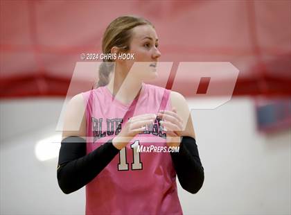 Thumbnail 2 in Blue Ridge vs San Tan Foothills (The Florence VB Invitational) photogallery.