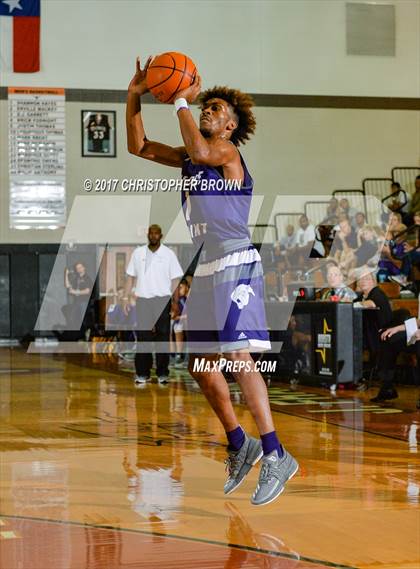 Thumbnail 1 in North Crowley vs Ridge Point (McDonald's Texas Invitational) photogallery.
