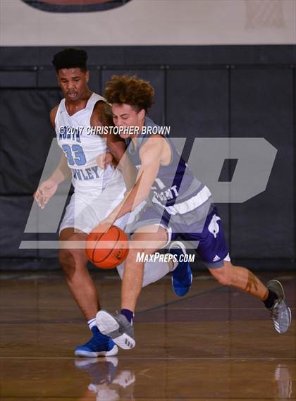 Thumbnail 1 in North Crowley vs Ridge Point (McDonald's Texas Invitational) photogallery.