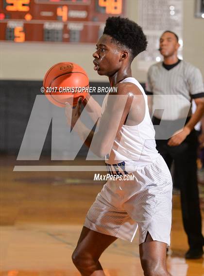 Thumbnail 3 in North Crowley vs Ridge Point (McDonald's Texas Invitational) photogallery.