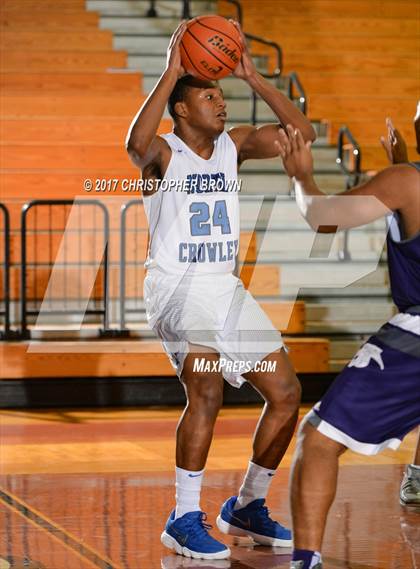 Thumbnail 2 in North Crowley vs Ridge Point (McDonald's Texas Invitational) photogallery.