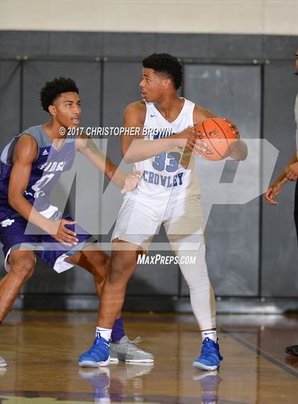 Thumbnail 2 in North Crowley vs Ridge Point (McDonald's Texas Invitational) photogallery.