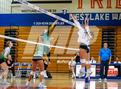 Thumbnail 2 in Moorpark @ Westlake photogallery.