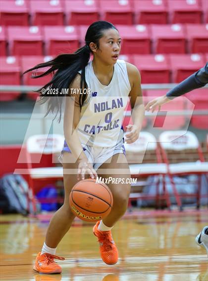 Thumbnail 2 in Lake Belton vs Nolan Catholic (AutoWorld Chevrolet GMC Year-End Classic) photogallery.