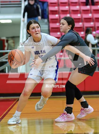 Thumbnail 3 in Lake Belton vs Nolan Catholic (AutoWorld Chevrolet GMC Year-End Classic) photogallery.
