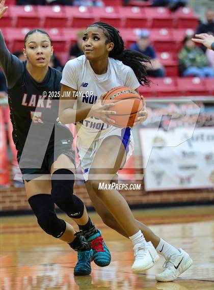 Thumbnail 1 in Lake Belton vs Nolan Catholic (AutoWorld Chevrolet GMC Year-End Classic) photogallery.