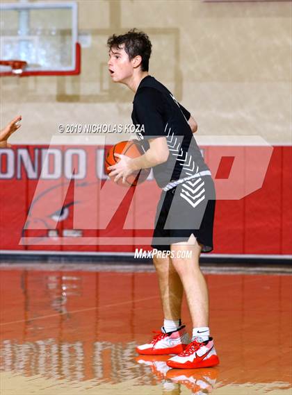 Thumbnail 3 in Bishop Montgomery vs. Saugus (Ryse Williams/Pac Shores Tournament) photogallery.
