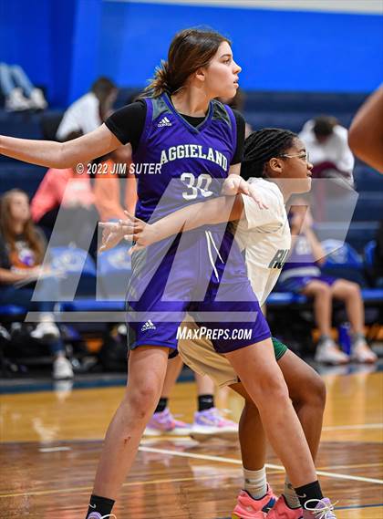 Thumbnail 2 in Rudder vs Aggieland HomeSchool (Snook Tournament) photogallery.