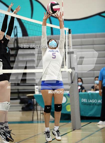 Thumbnail 3 in Orange Glen @ Del Lago Academy photogallery.