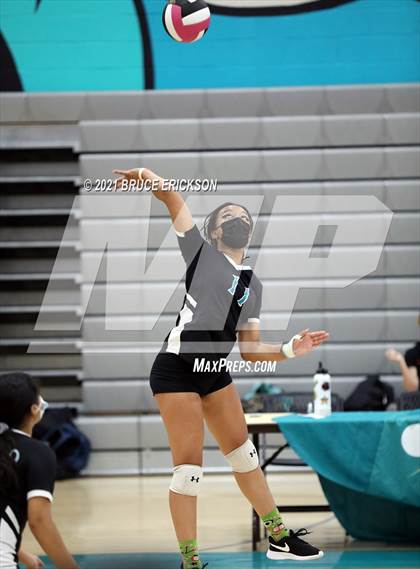 Thumbnail 3 in Orange Glen @ Del Lago Academy photogallery.