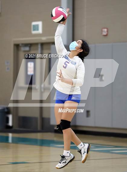 Thumbnail 1 in Orange Glen @ Del Lago Academy photogallery.