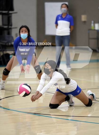 Thumbnail 2 in Orange Glen @ Del Lago Academy photogallery.