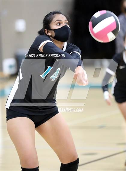 Thumbnail 1 in Orange Glen @ Del Lago Academy photogallery.